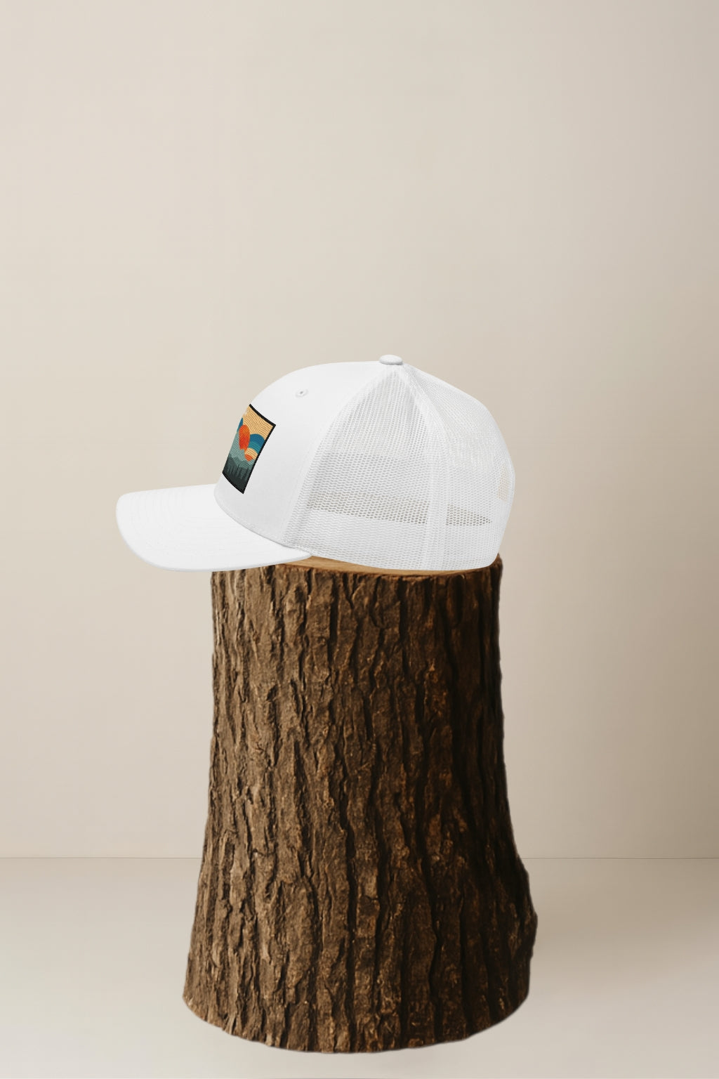 Colores Solis Occidentis Trucker Cap