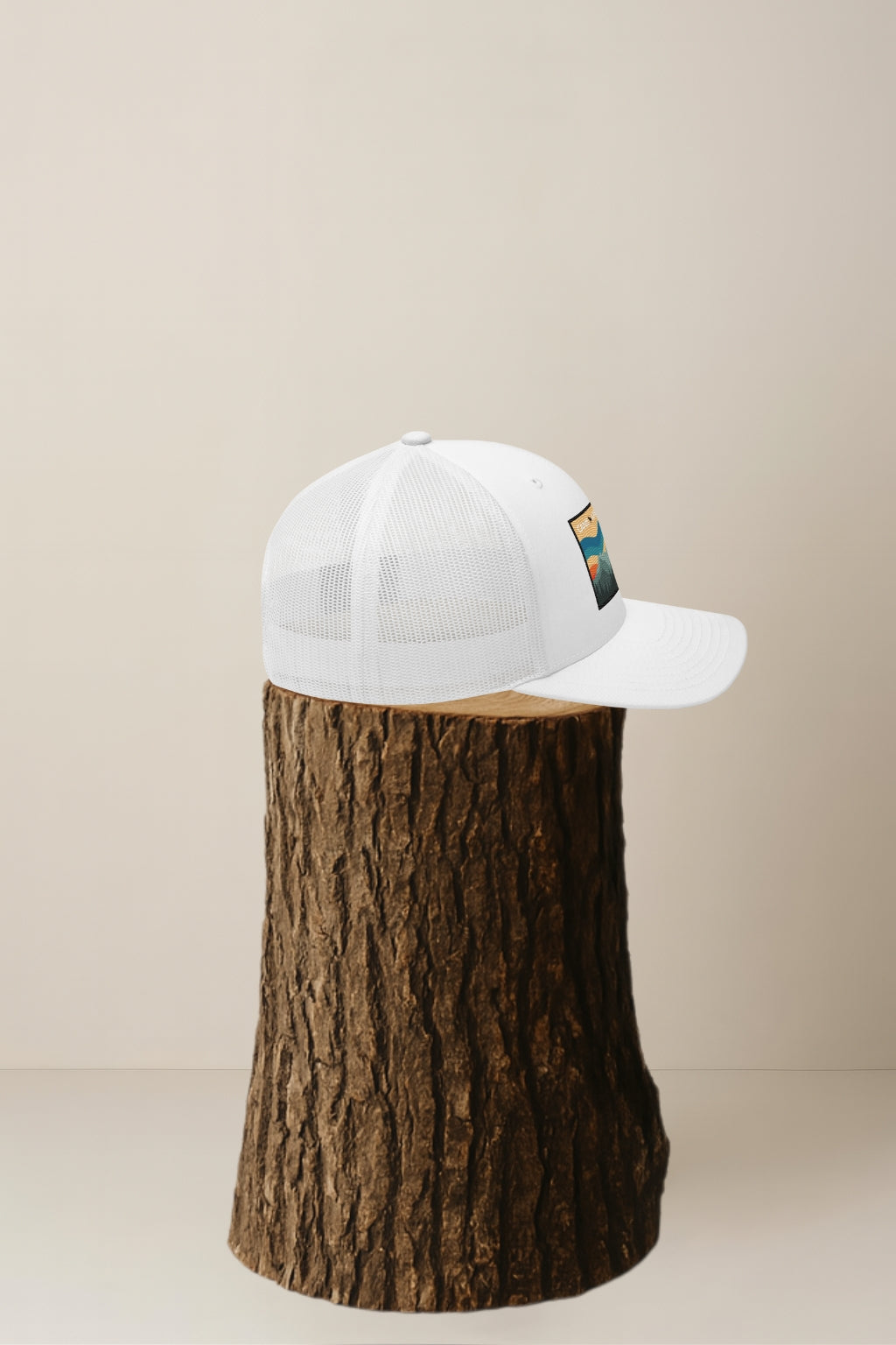 Colores Solis Occidentis Trucker Cap