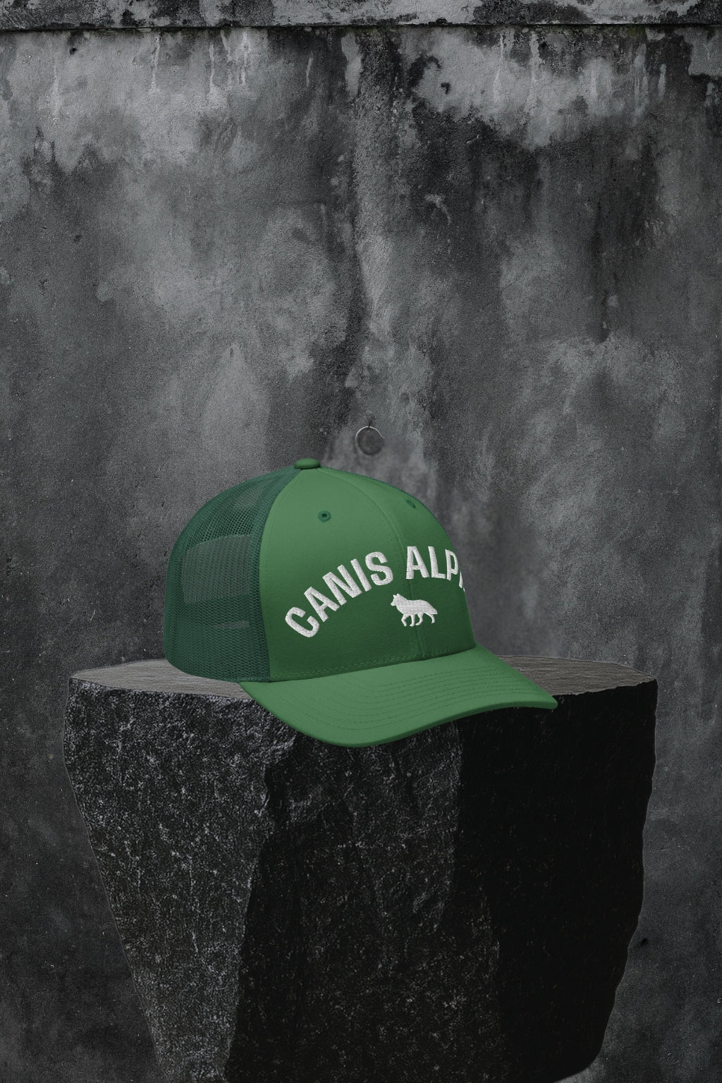 Canis White Core Trucker Cap