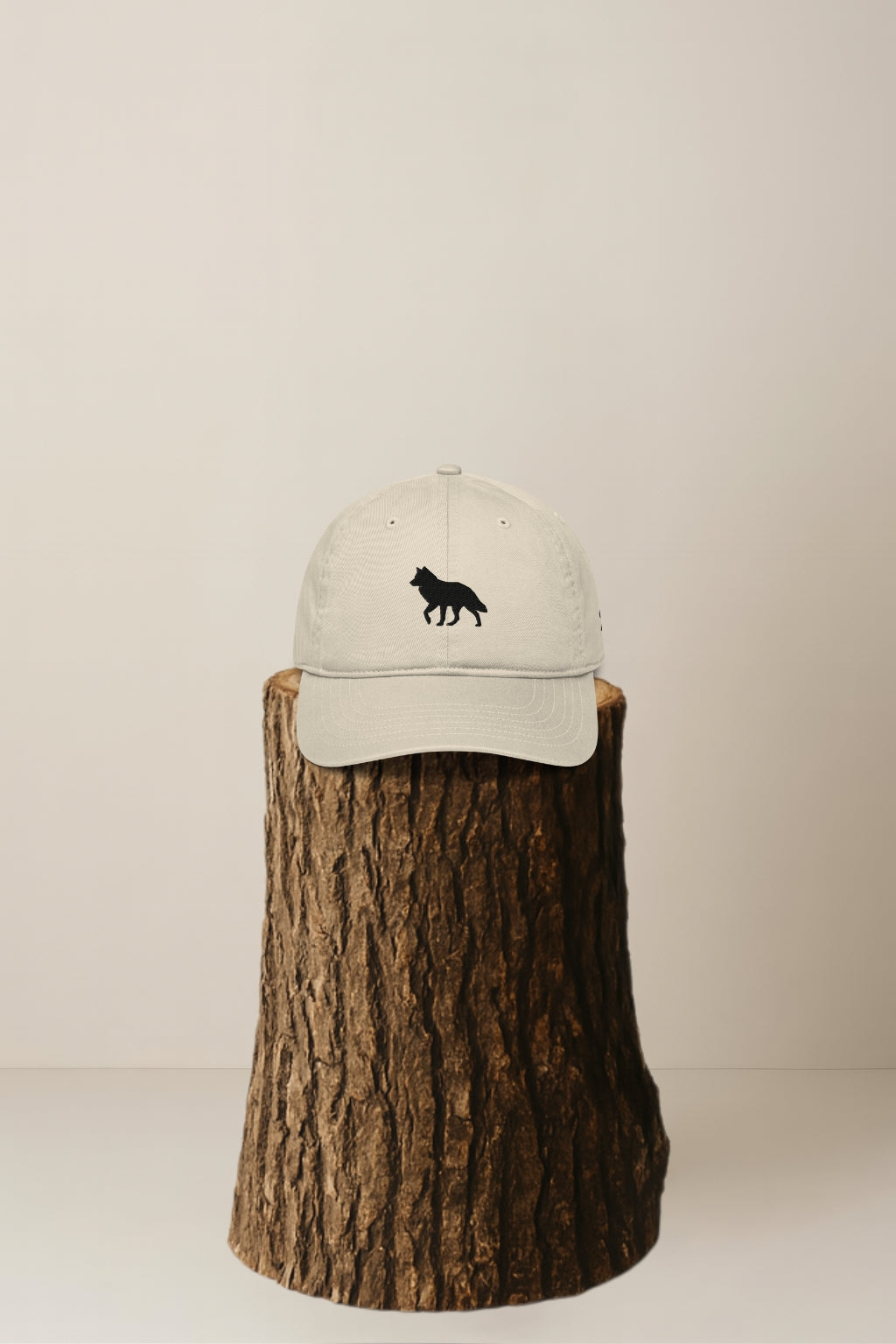Lupus Atrum Organic dad hat