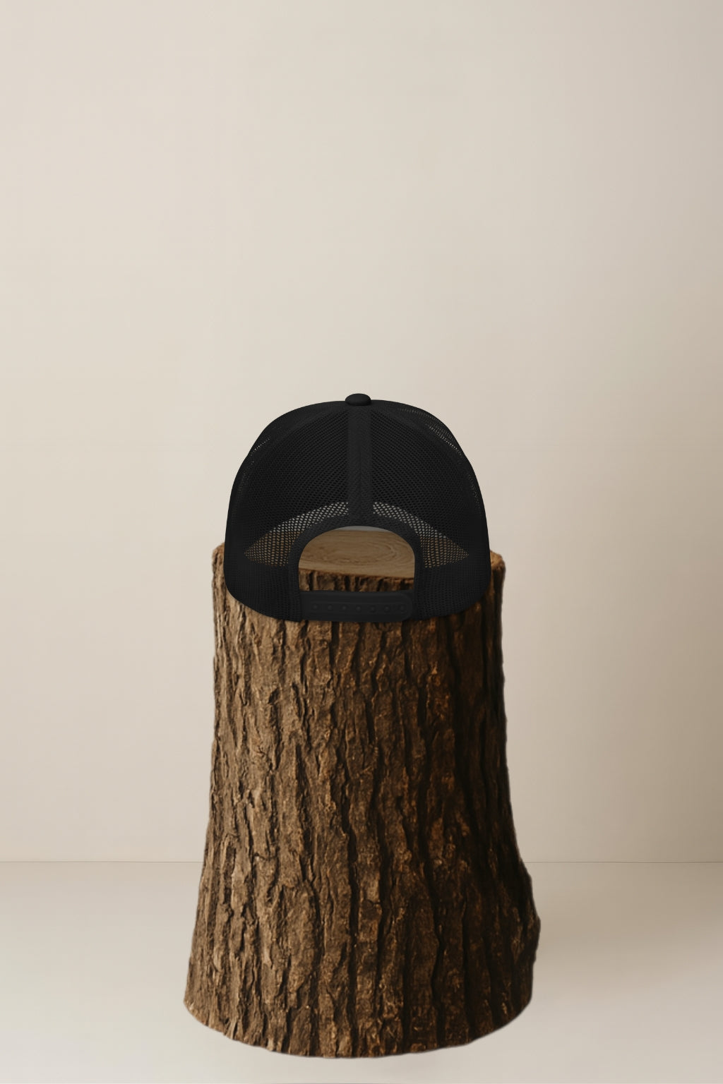 Lupus Vesperi Trucker Cap