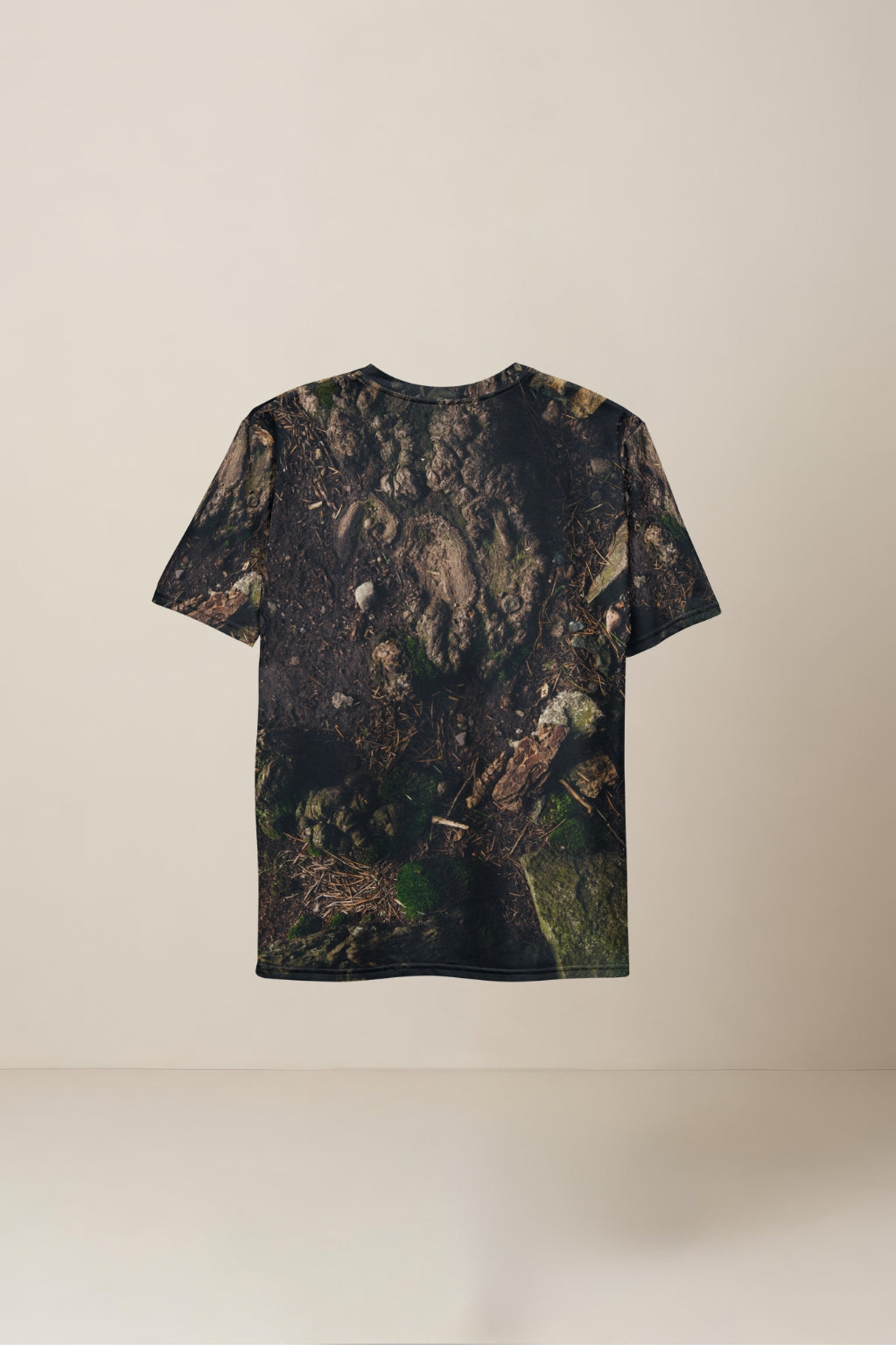 Wetland Forest Stalker Homines t-shirt