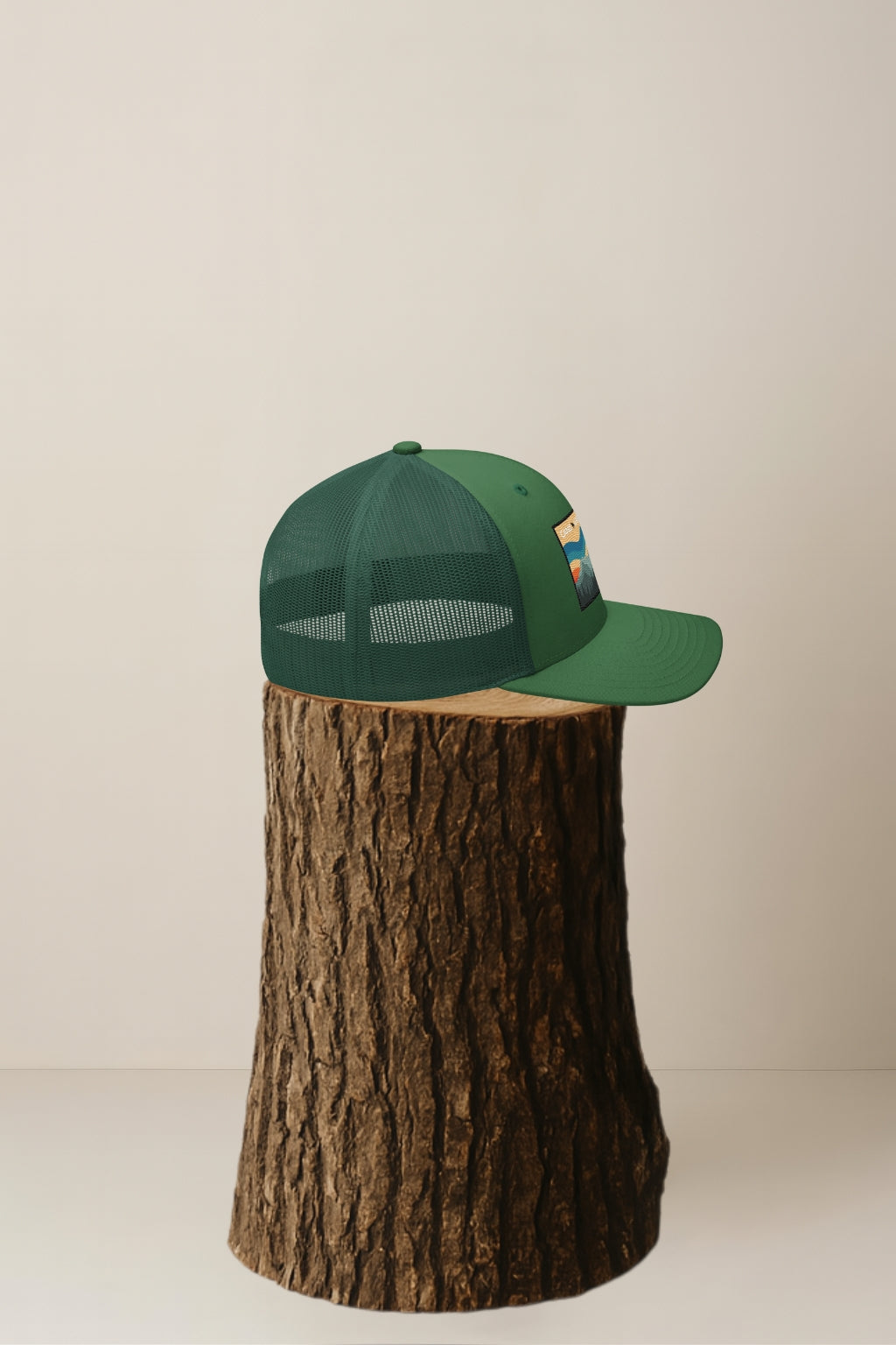 Colores Solis Occidentis Trucker Cap