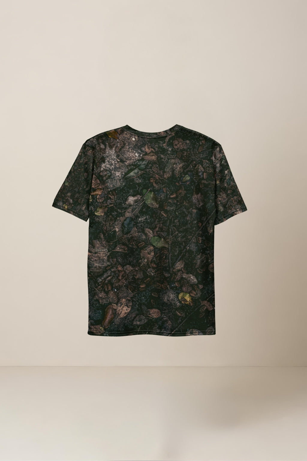 Forest Floor Stalker Homines T-shirt