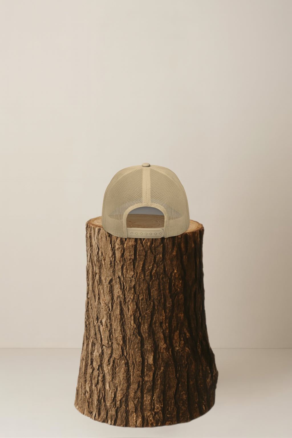 Avis Rapax Trucker Cap