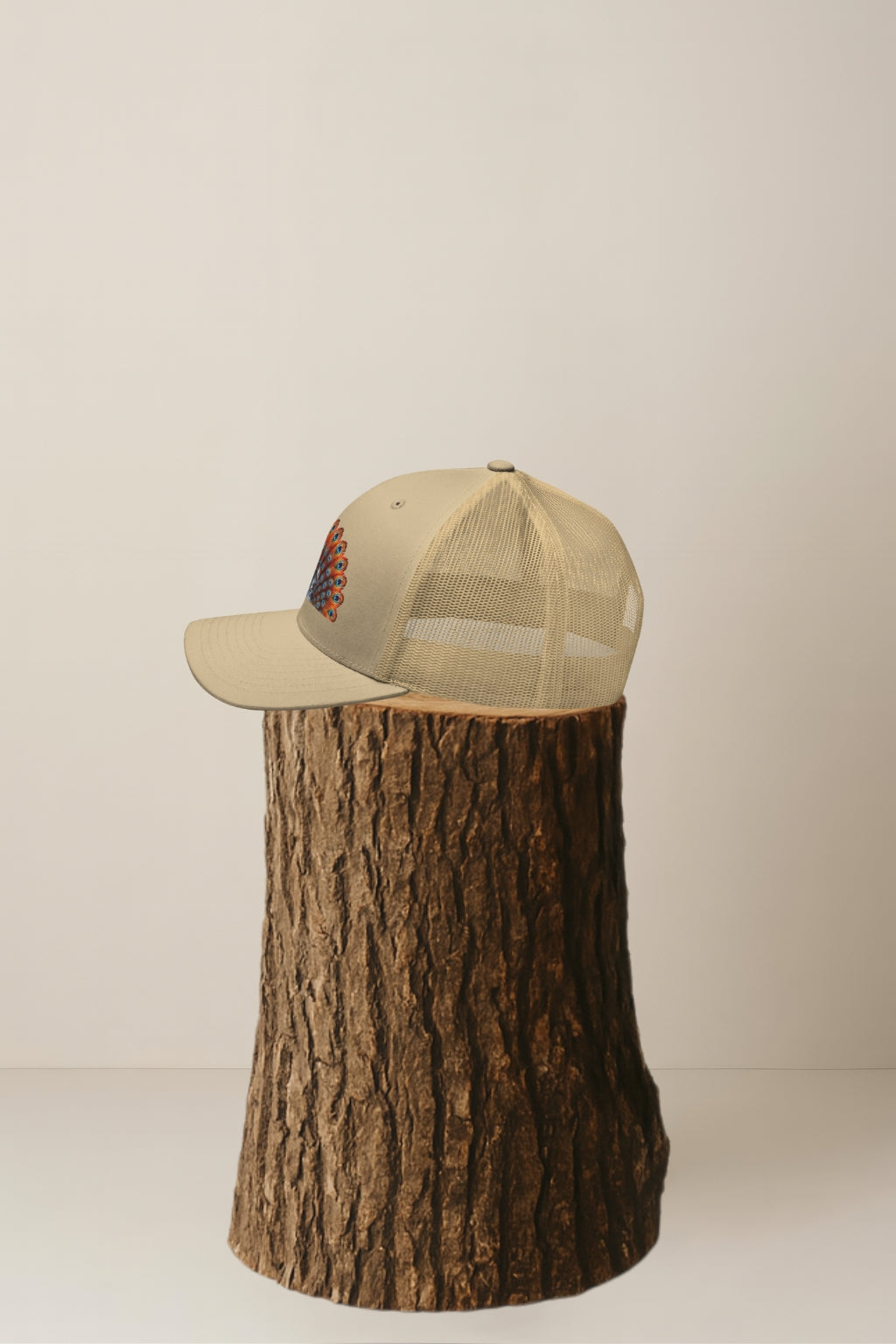 Avis Rapax Trucker Cap