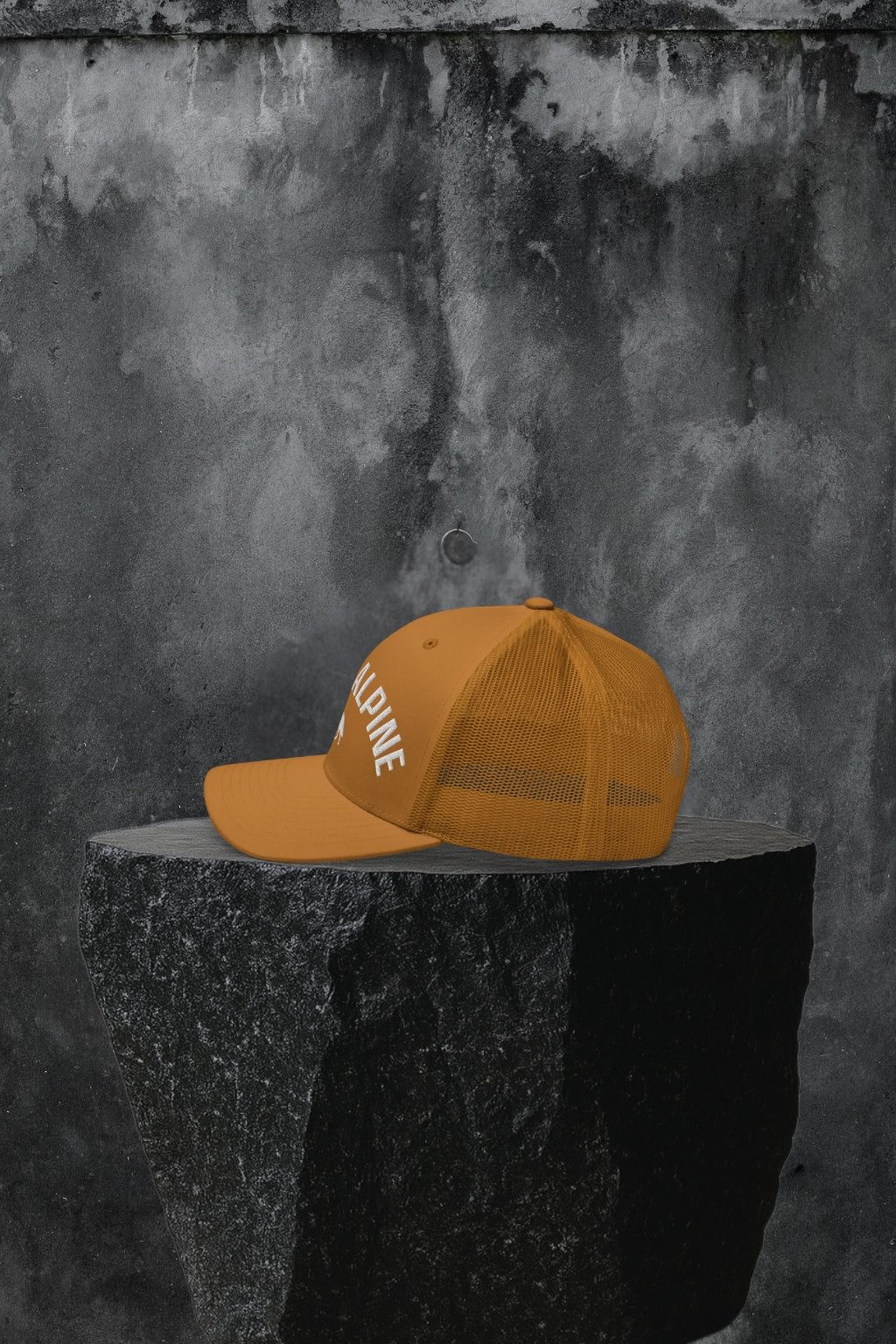 Canis White Core Trucker Cap