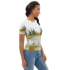 woman with nature inspired t-shirt from the side